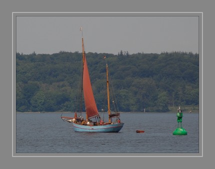 Der Gaffelkutter Bodil wurde 1924 bei Carstensen & Hinrichsen in Skagen gebaut, und ist einer der inzwischen legendären Haikutter, der für die Fischerei auf rauhen Gewässern entwickelt wurde und sich durch außerordentliche Haltbarkeit und hohe Seetüchtigkeit auszeichnet. Noch bis 1988 als Fischereifahrzeug im Einsatz, ist sie heute wieder ein traditionelles Segelschiff, das seinen ursprünglichen Charme erhalten hat.