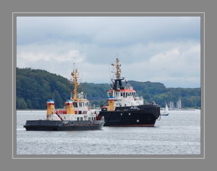 DSC_0436  Schlepper  KIEL  und  KITZEBERG