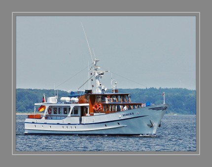 Die Merkur II ist eine 1966 auf der Evers Werft in Niendorf/Ostsee in Stahl erbaute Motoryacht mit Heimathafen Kiel, die bis Juni 2011 im Eigentum einer Konzerngesellschaft der HSH Nordbank stand und seitdem Charteryacht der Adler-Schiffe mit Sitz auf Sylt ist.